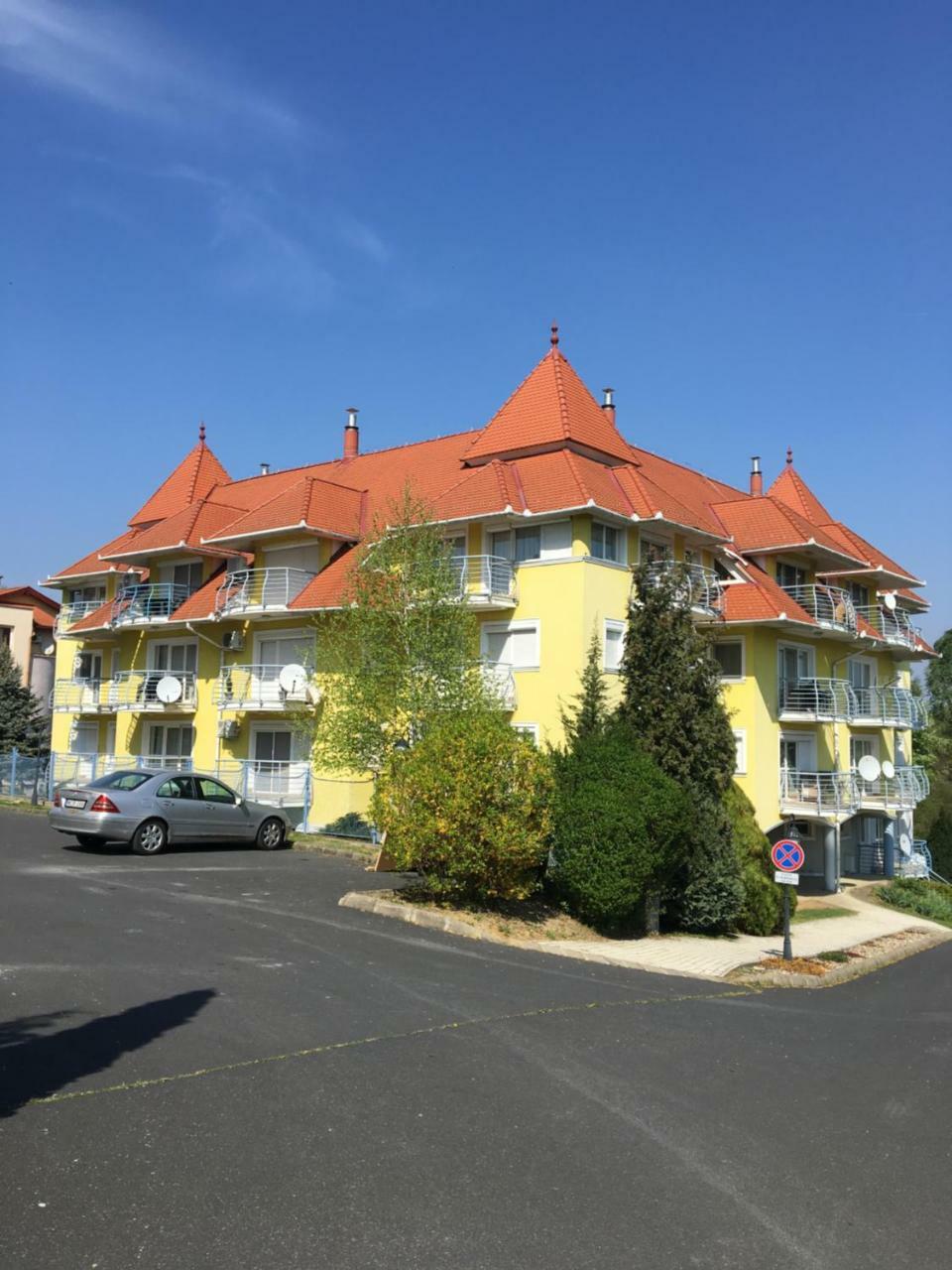 Mavrikiy Apartment Heviz Exterior foto